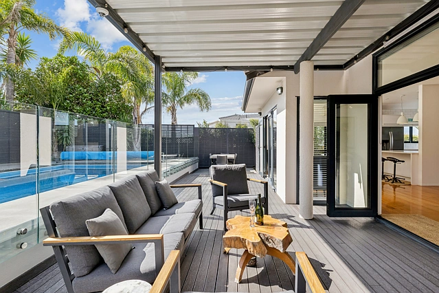 5 Caversham Drive, Torbay, North Shore City