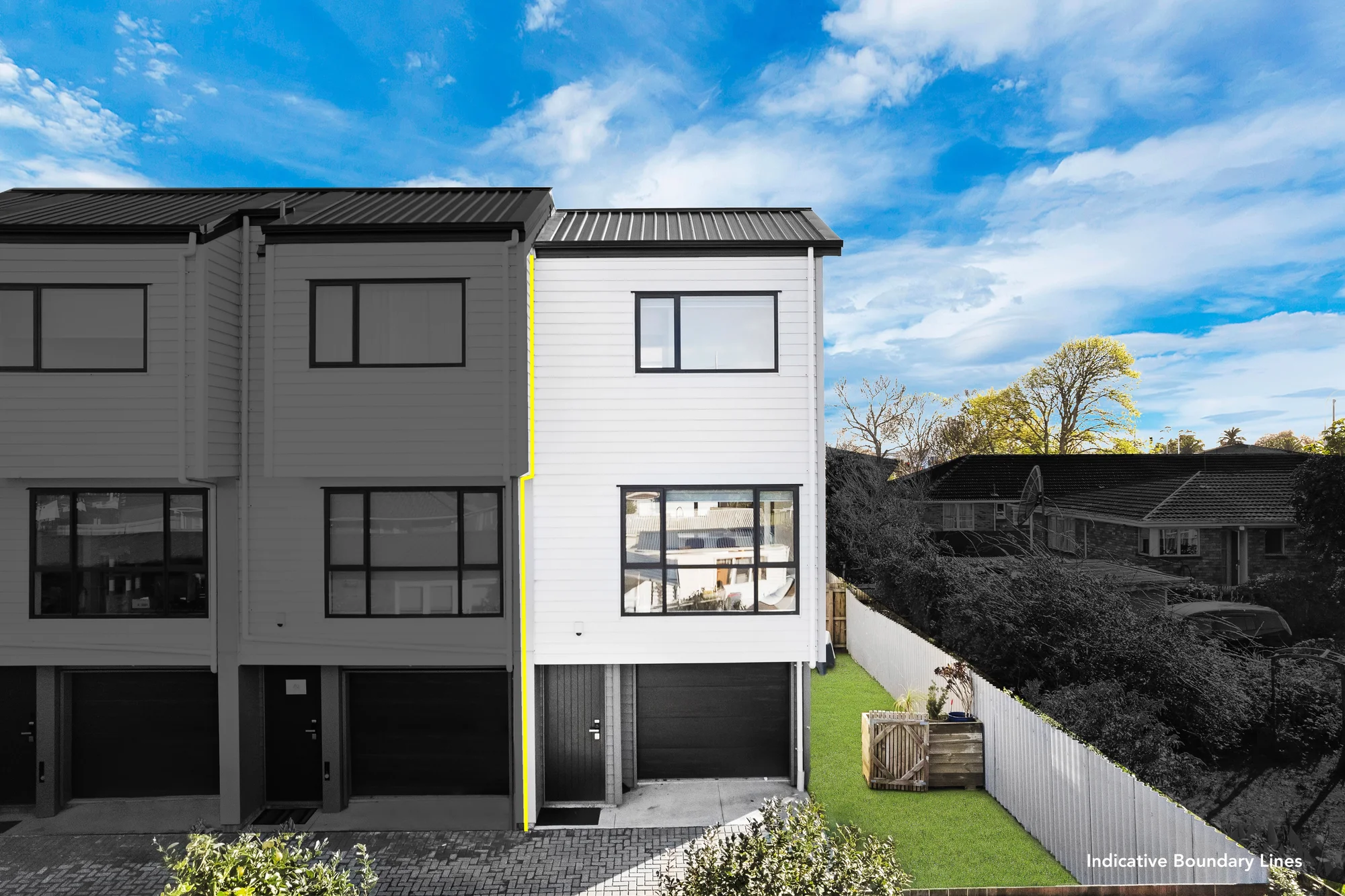 Pakuranga 2房  Freehold End Unit/ 3x Backyard/ No Body Corp