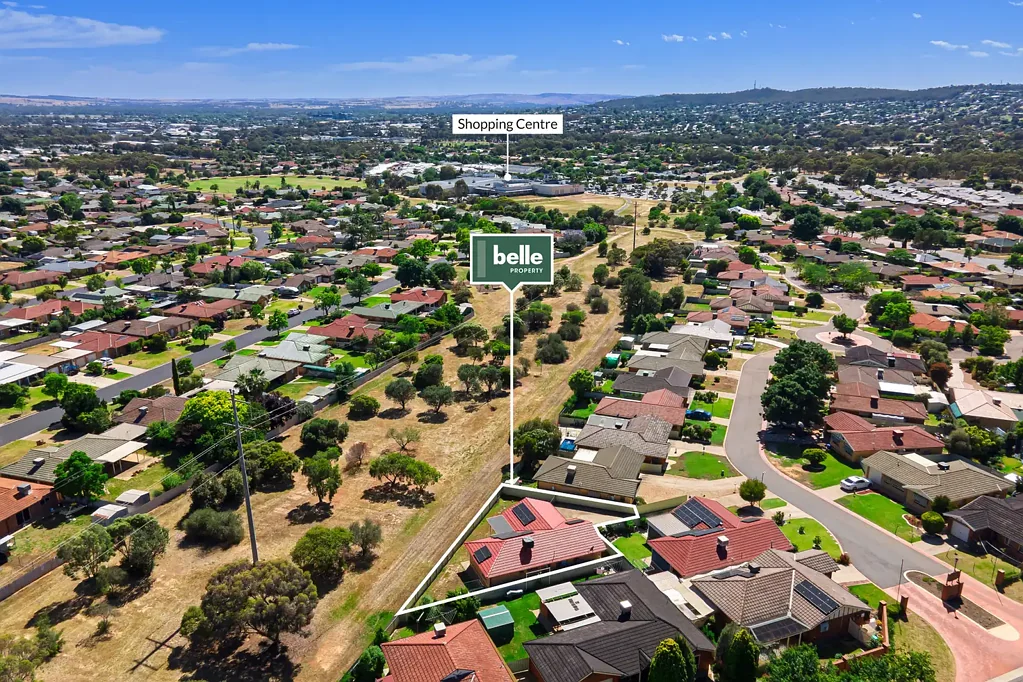 3 Girraween Mews, Glenfield Park, NSW 2650