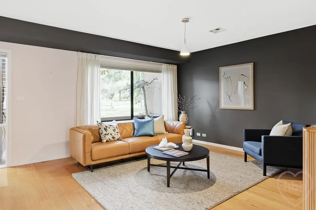 Watson 3房  Easy care living close to bushland!
