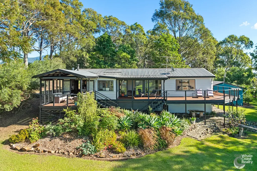 Central Tilba 6Zimmer Tilba Coastal Retreat - Offering Lifestyle, Luxury & Established Business Opportunity