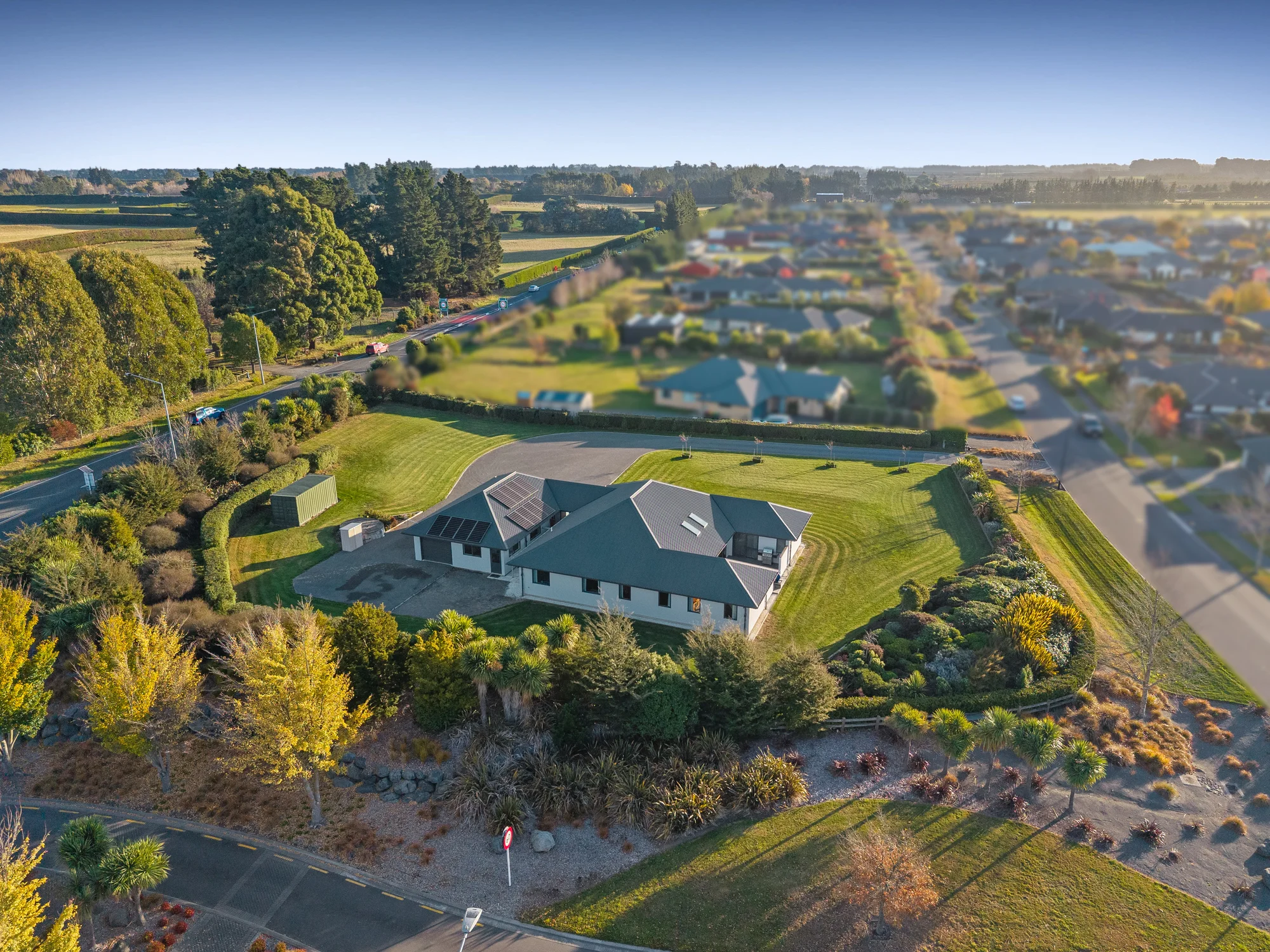 West Melton 4房  Price Dropped To Sell - So Much On Offer!!