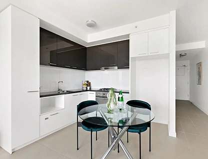 706/14-20 Nicholson Street, Coburg, VIC 3058, 1房, 1浴, Apartment
