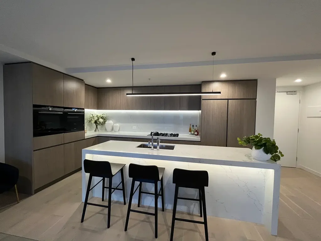 Brand new 3 Bed with 4 carspace + 80SQM balcony Apartment Sierra with Drill St facing