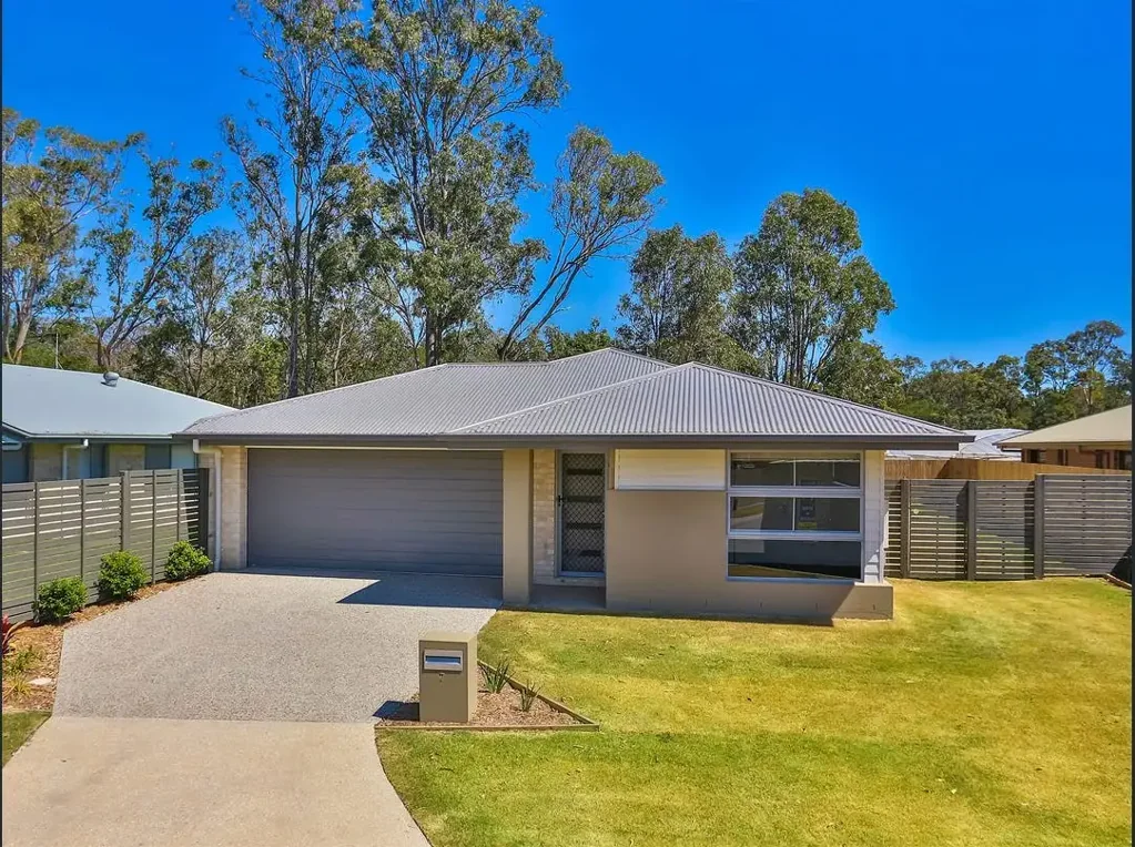 Beautiful Home in Burpengary East