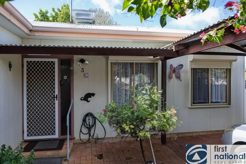 3/18 Christmass Street, Northam, WA 6401