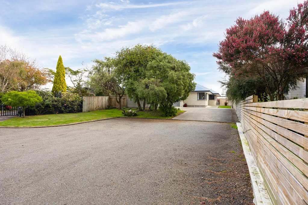 Feilding 3Zimmer Quietly Better Than Most