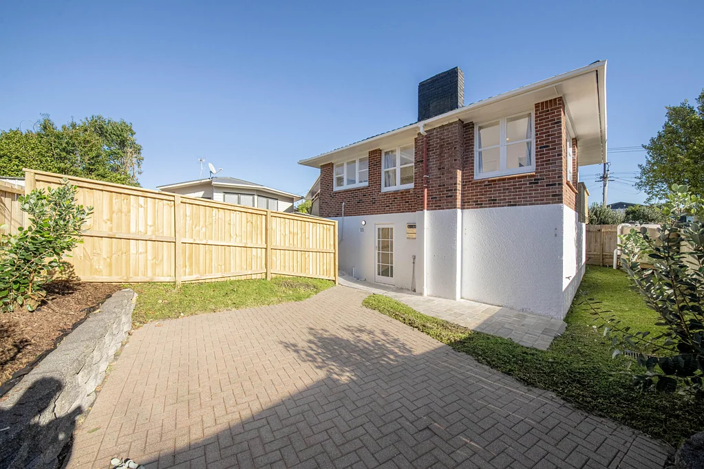 Henderson 3 Bedroom Renovated Brick Home in Henderson Heights