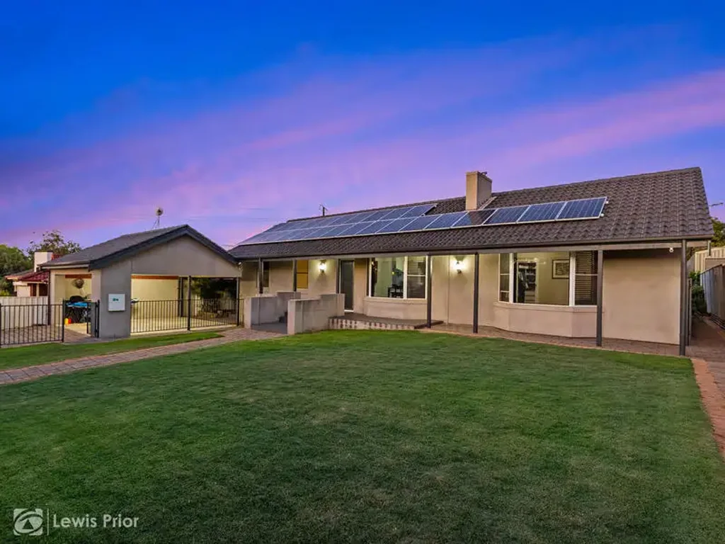 Seacombe Heights 3房  The Complete Family Lifestyle Package