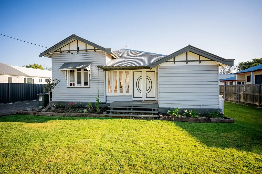 165 McDowall Street, Roma, QLD 4455