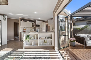 5 Ponderosa Drive, Oteha, North Shore City