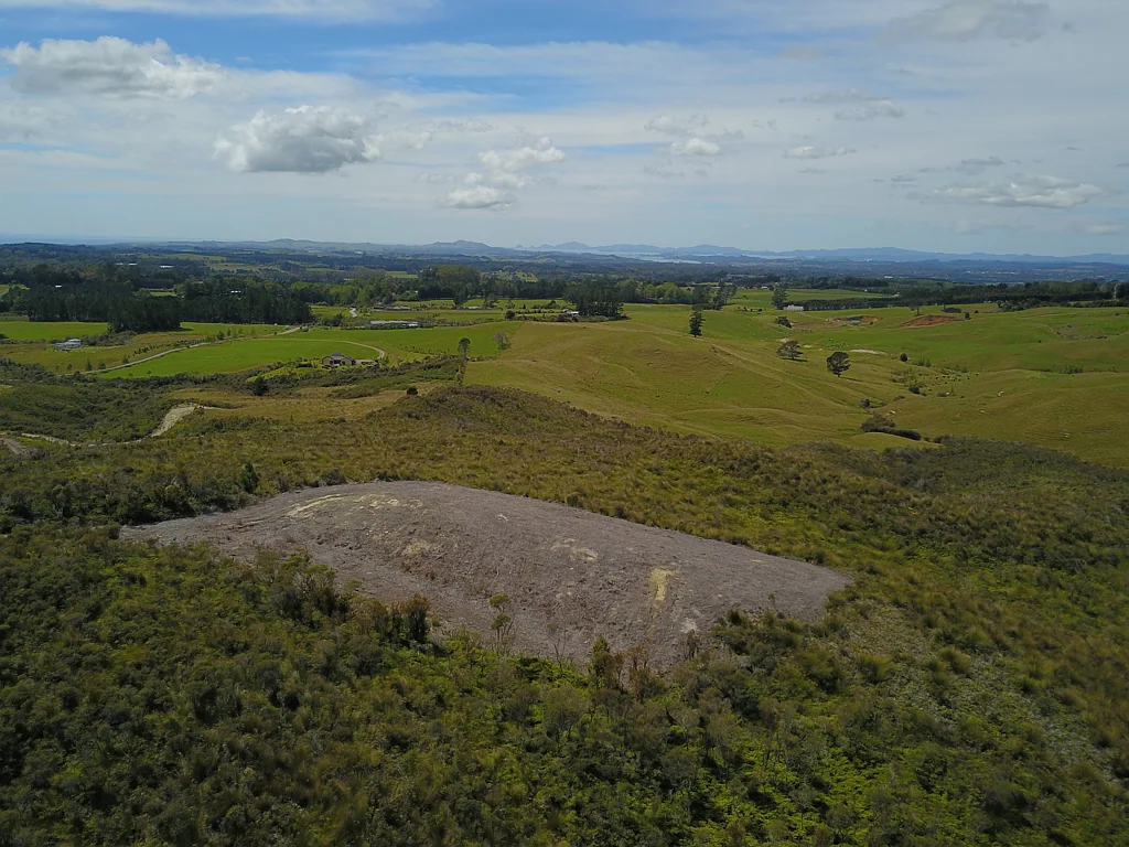 Kerikeri Rural Retreat with Panoramic Views