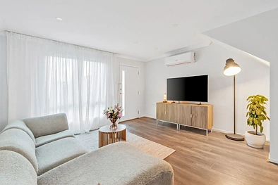 6 Macomb Way, Charlemont, VIC 3217, 3 slaapkamers, 2 badkamers, House