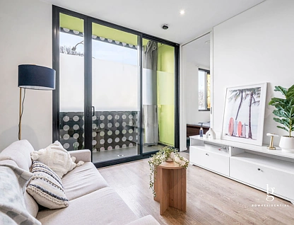 102/81 Cemetery Road East, Carlton, Melbourne CBD, 2 Kuwarto, 1 Banyo, Apartment