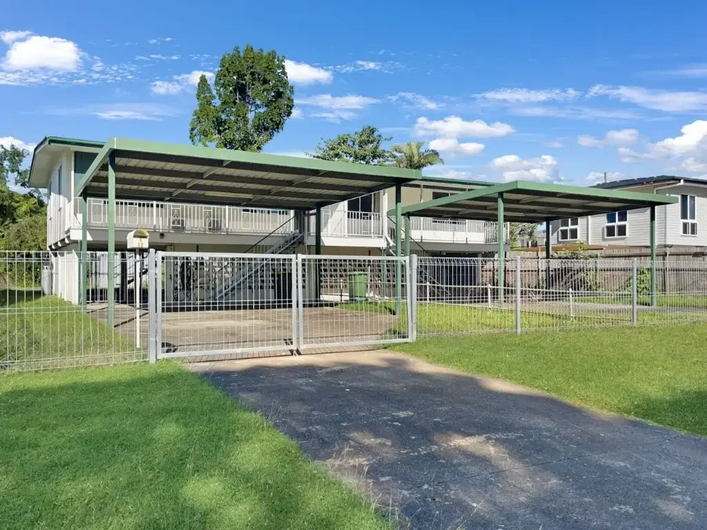 12 Windsor St, Hermit Park, QLD 4812