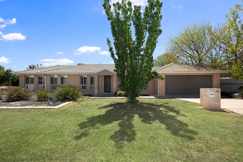 44 Nunkeri Street, Glenfield Park, NSW 2650