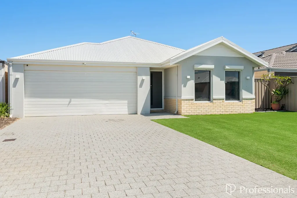 12 Charleston Street, Karnup, WA 6176