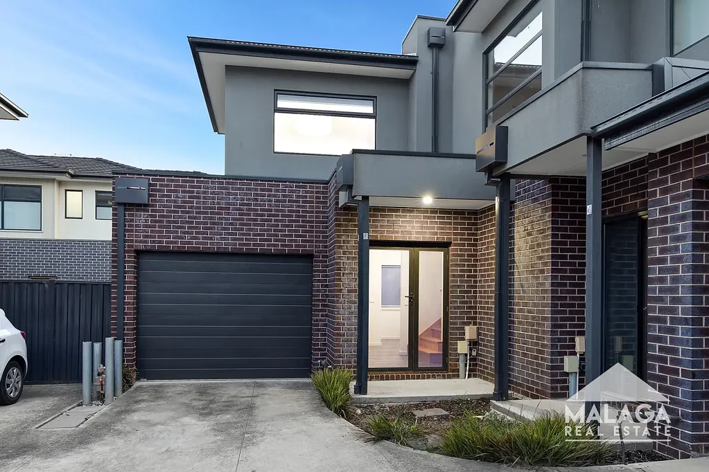 Braybrook 2房 现代联排别墅生活，位于 Braybrook 黄金地段！ Modern Townhouse Living in a Prime Braybrook Location!