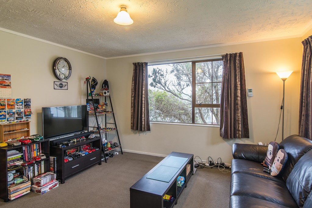 67b Thurleigh Grove, Karori, Wellington, 3部屋, 0バスルーム