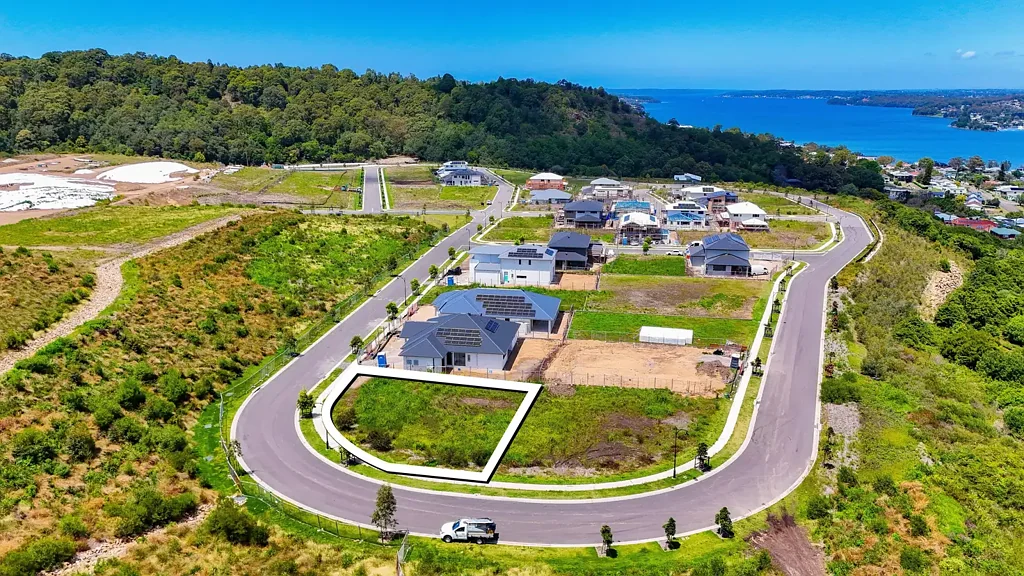 Speers Point Build your dream home in the exclusive Munibung Hill Estate