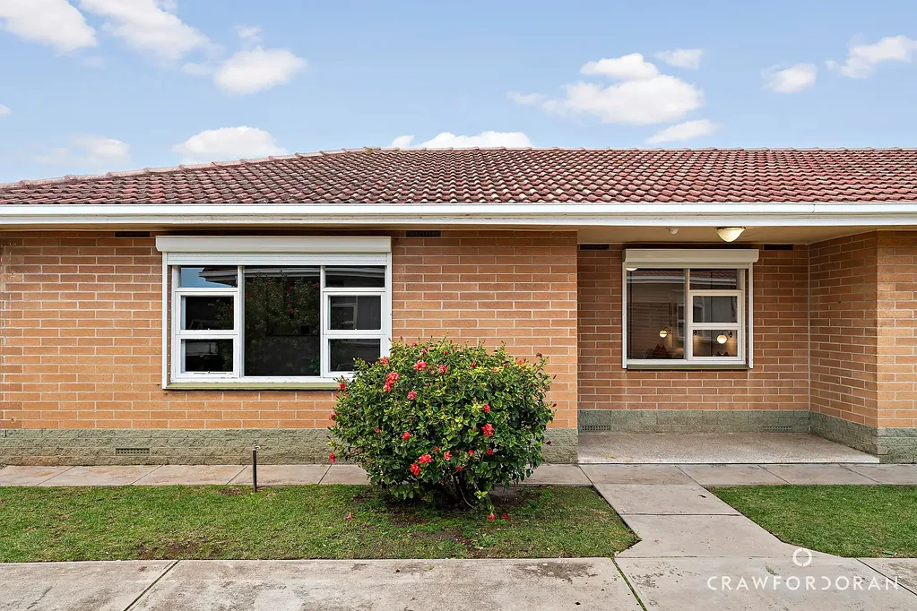 Woodville North 2Zimmer A Solid Step into Lock-and-Leave Unit Living