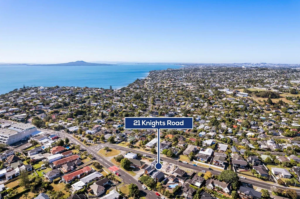 Rothesay Bay 4ਬੈੱਡਰੂਮ Brand New Elegant Living – Rangi Zone – Sea Views