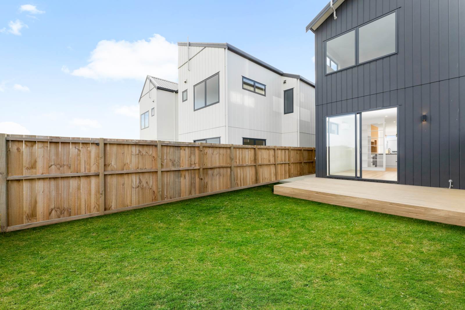 6 Jashi Lane, Westgate, Auckland - Waitakere, 2 Bedrooms, 1 Bathrooms, Townhouse