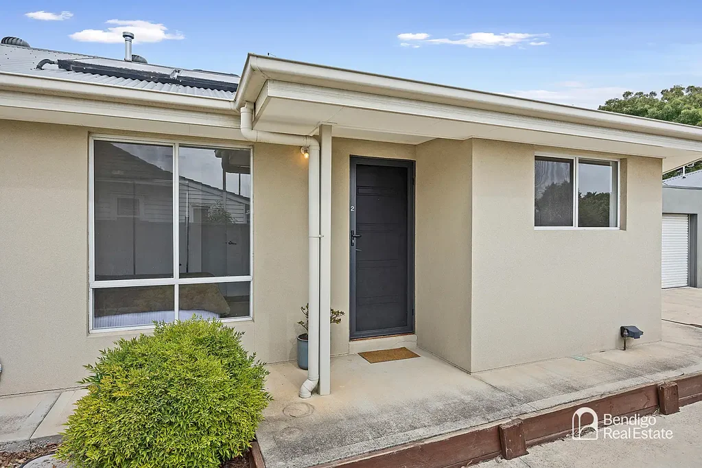 2/48 Panton Street, Golden Square, VIC 3555