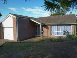 22 Weeden Crescent, Hallam