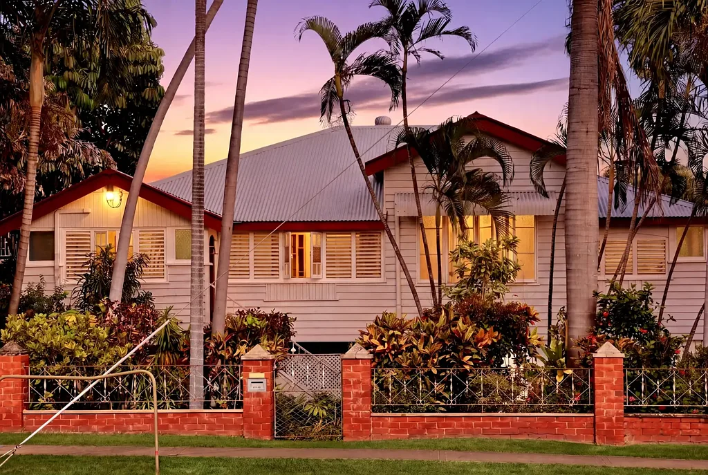 West End 4غرفة نوم Sprawling Family Retreat With Endless Versatility.