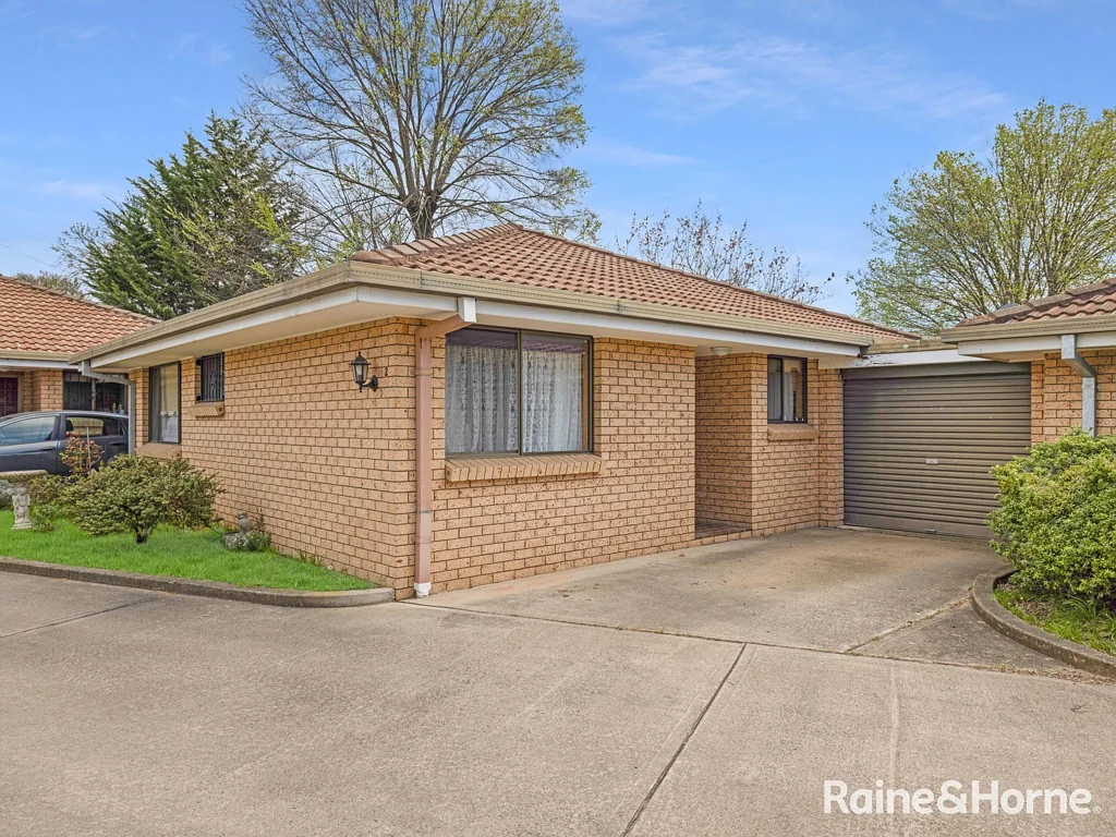 2/319 Howick Street, Bathurst, NSW 2795