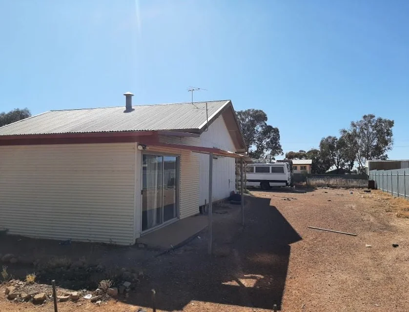 Lot/1203 Hillman Road, Coober Pedy, Outback, 3 कमरे, 1 बाथरूम, House