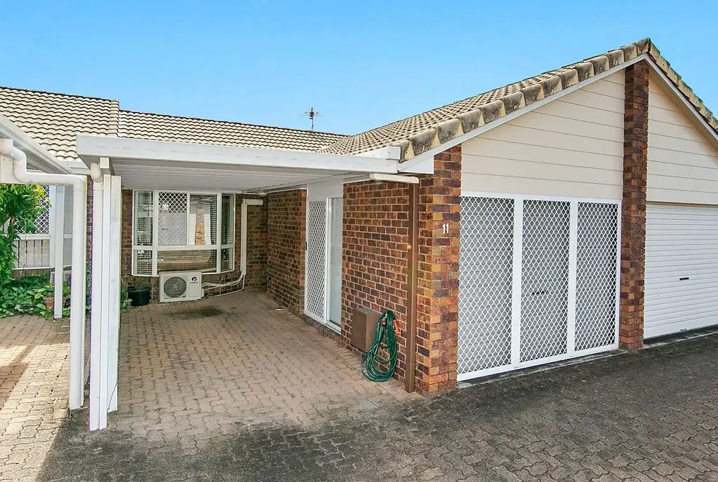 11 Bakarnis Court, Brendale, QLD 4500
