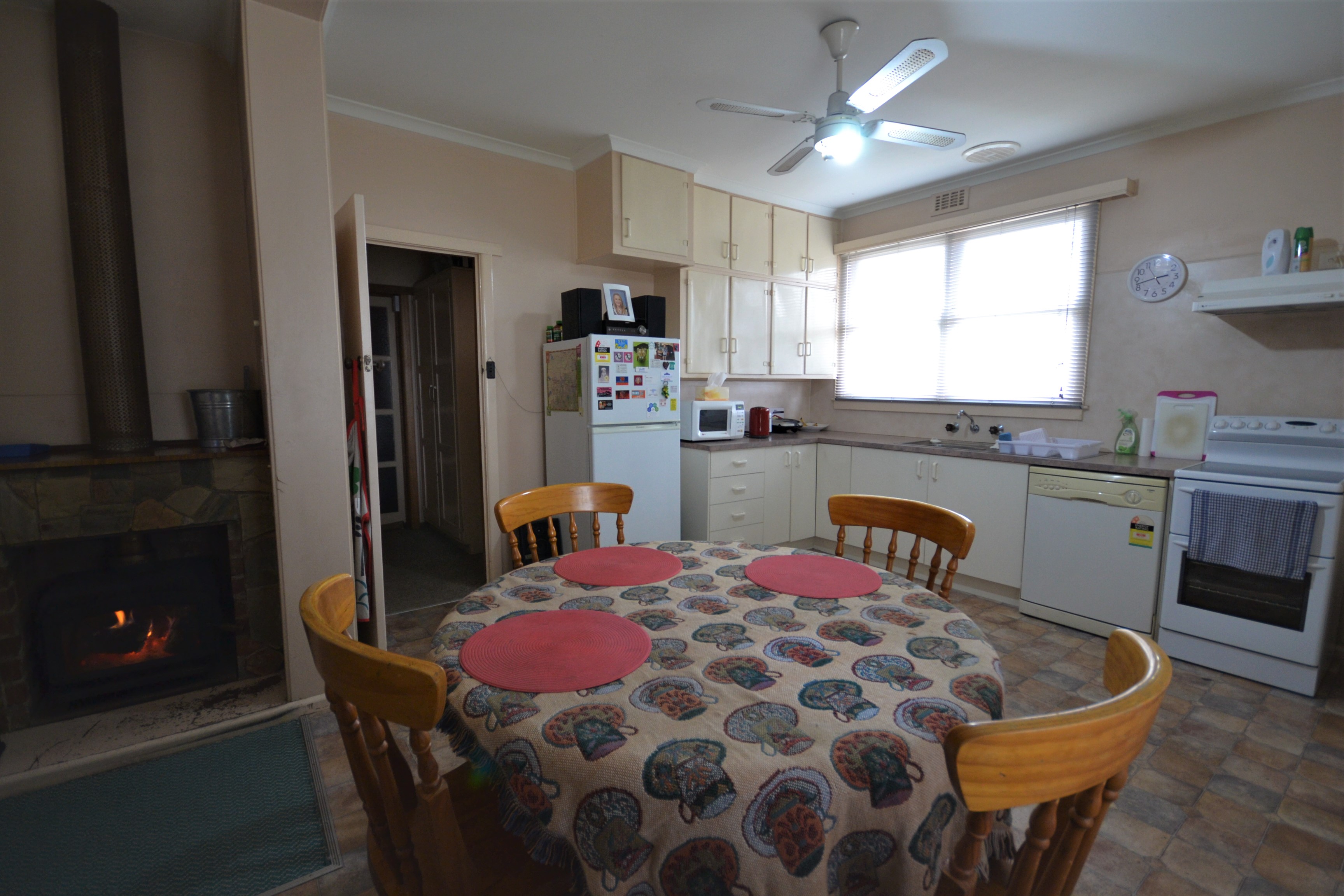 45 ROPER ST, MOUNT BEAUTY VIC 3699, 0 phòng ngủ, 0 phòng tắm, House