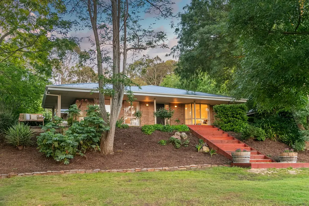 Mount Barker 4房  A Place to Grow Up, Slow Down and Stay a While