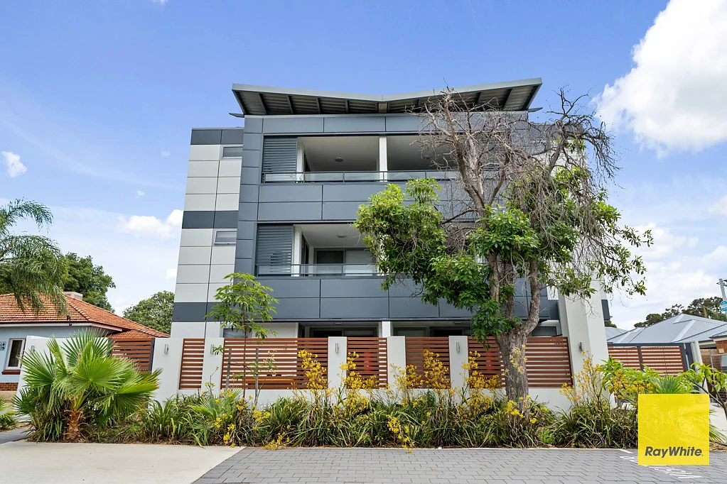10/18 Sykes Avenue, Innaloo, WA 6018