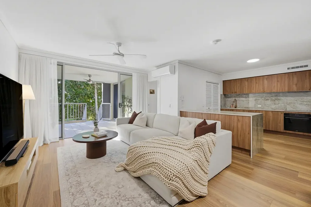 Robina 1房  A Fully Renovated Showpiece in the Heart of Robina