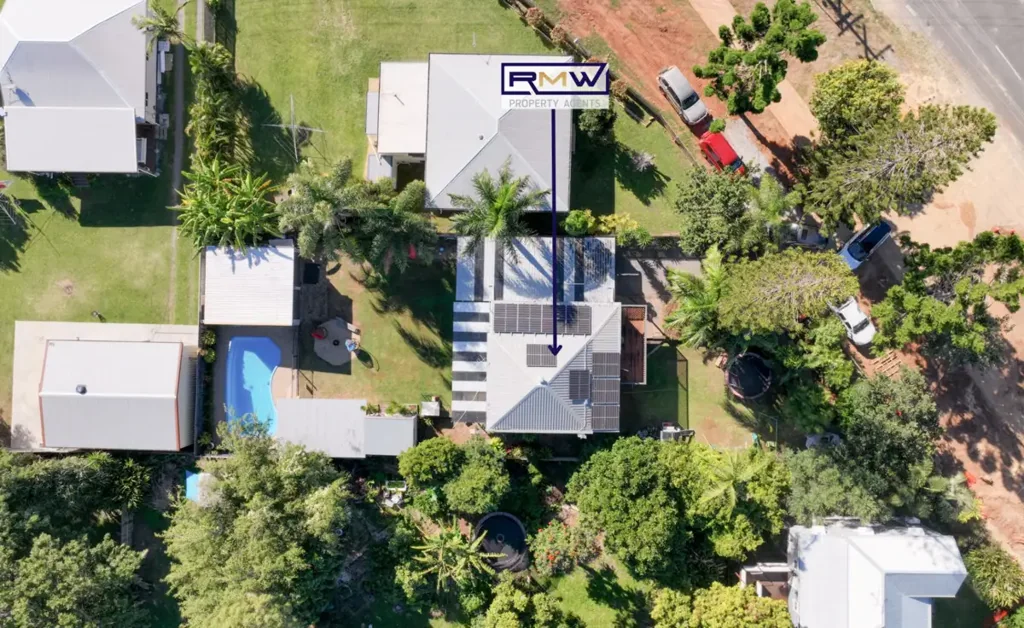 Yeppoon 4 Bedroom Charming Highset Family Home on Large Allotment + Sparkling In-ground Swimming Pool