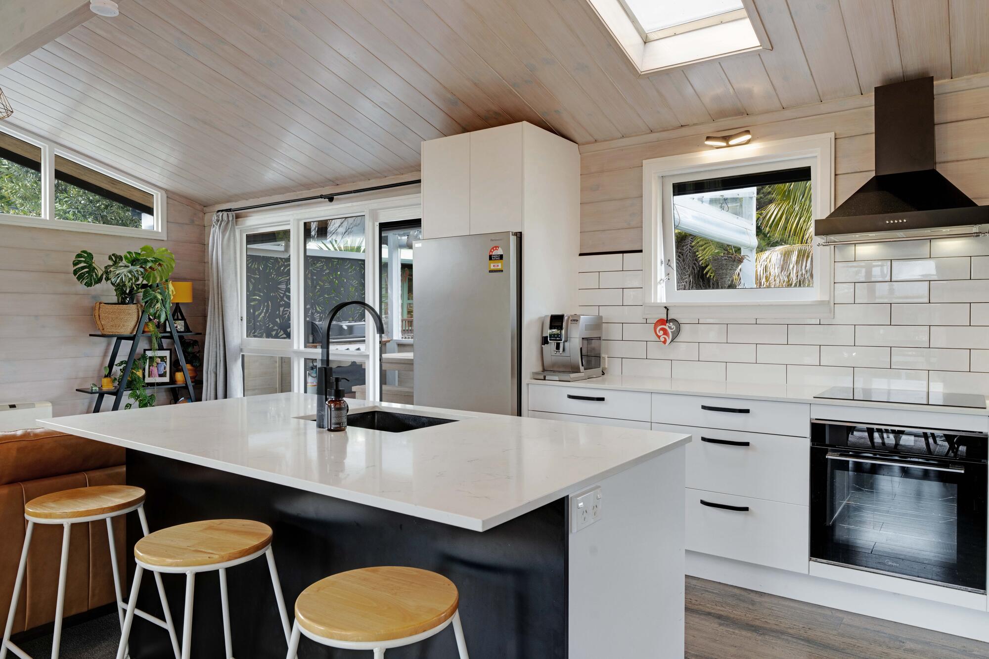 2 Valkyria Place, Beach Haven, photo 4