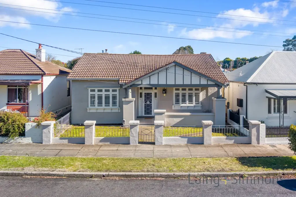 94 Calero Street, Lithgow, NSW 2790