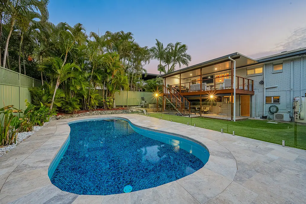 6 Strathford Avenue, Albany Creek, QLD 4035