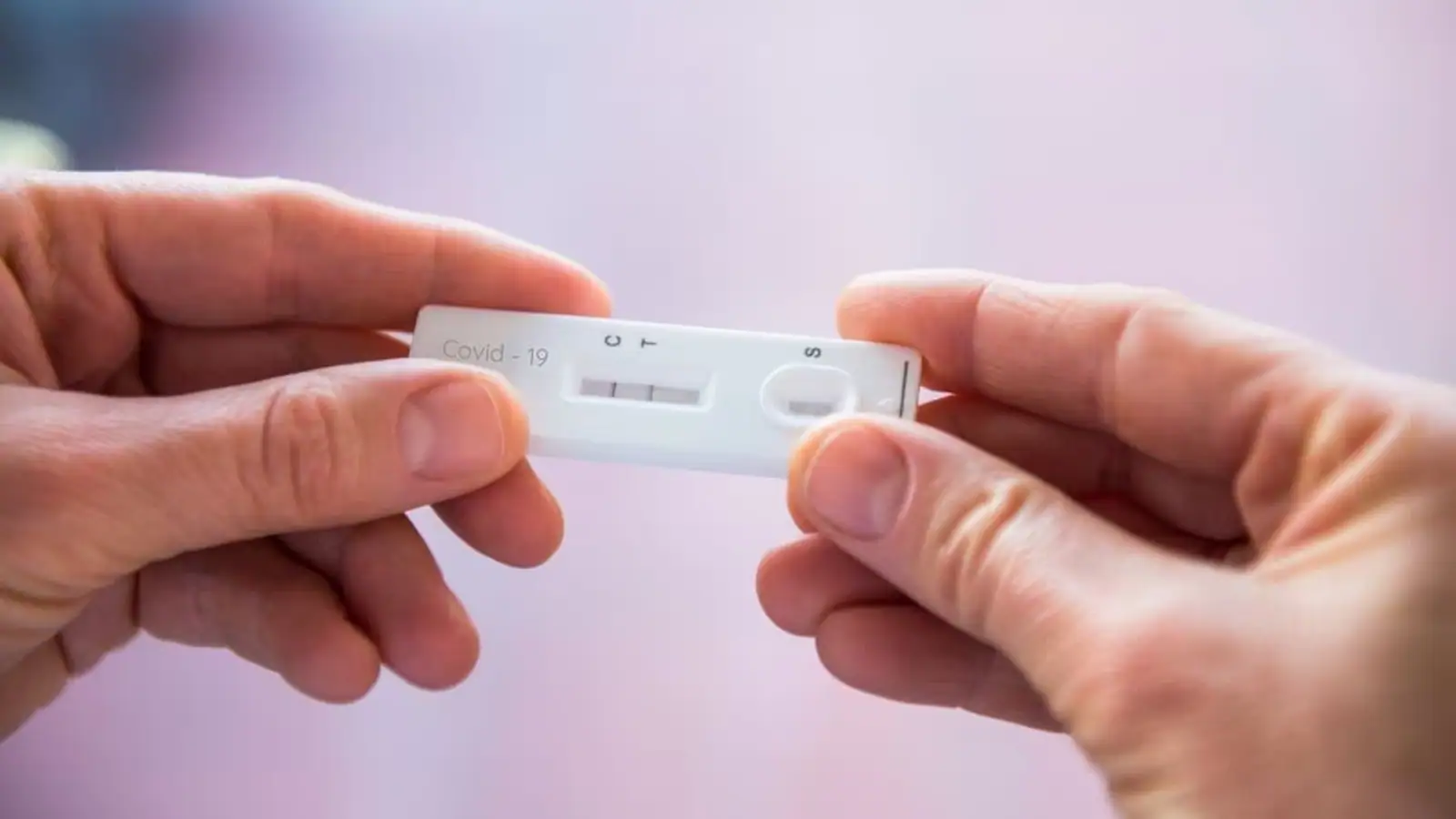 病例激增24.8%！卫生部最新通报！45%的人反复中招新冠，感染率最高地区揭秘