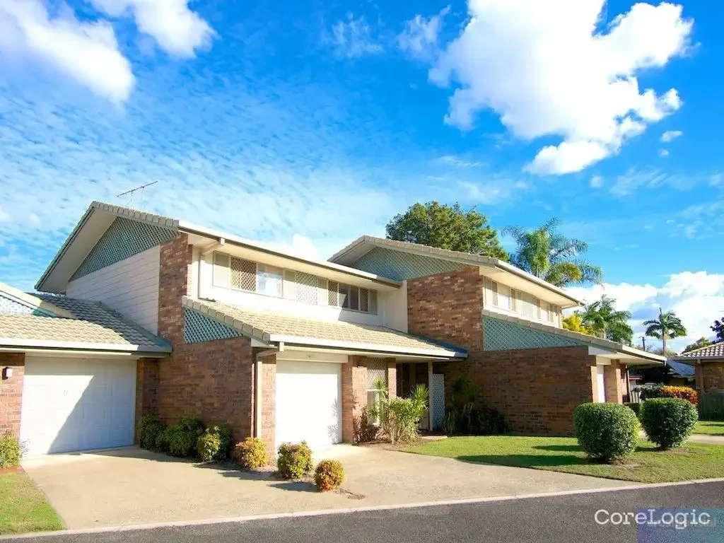 Live the Lifestyle – Sleek & Spacious Home in Prime Sunnybank!"