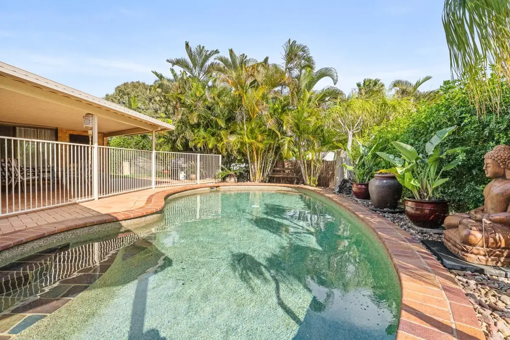Point Vernon 4Kwarto Spacious Family Living with Poolside Entertaining