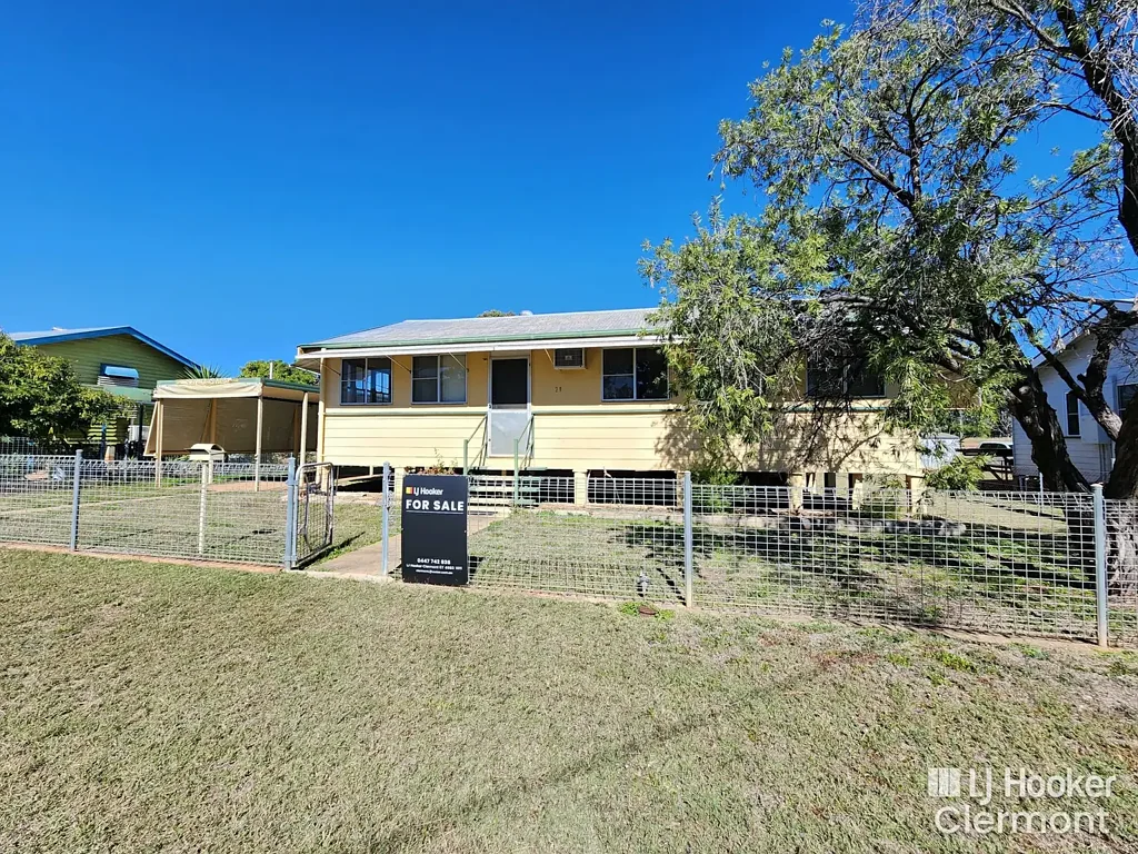 Clermont 4 Bedroom Solid Starter with Loads of Space & Potential
