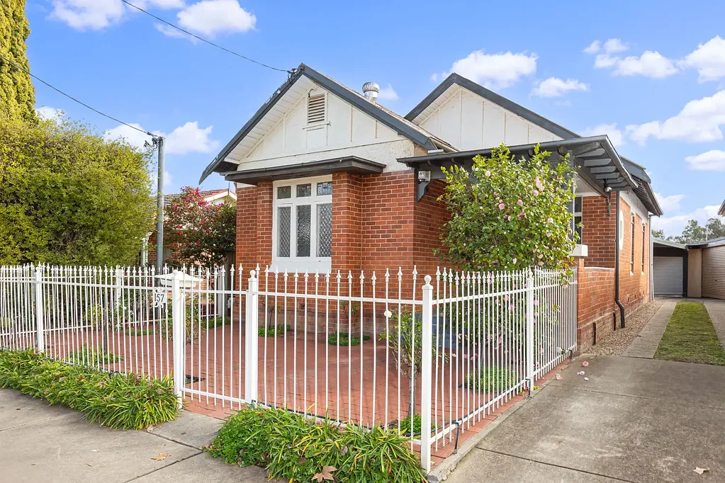 157 Gurwood Street, Wagga Wagga, NSW 2650