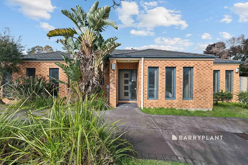 10 Minak Close, Narre Warren South, VIC 3805
