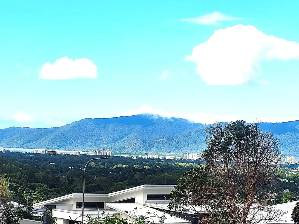 Kanimbla The Jewel in the Crown – Top of Emperor St
