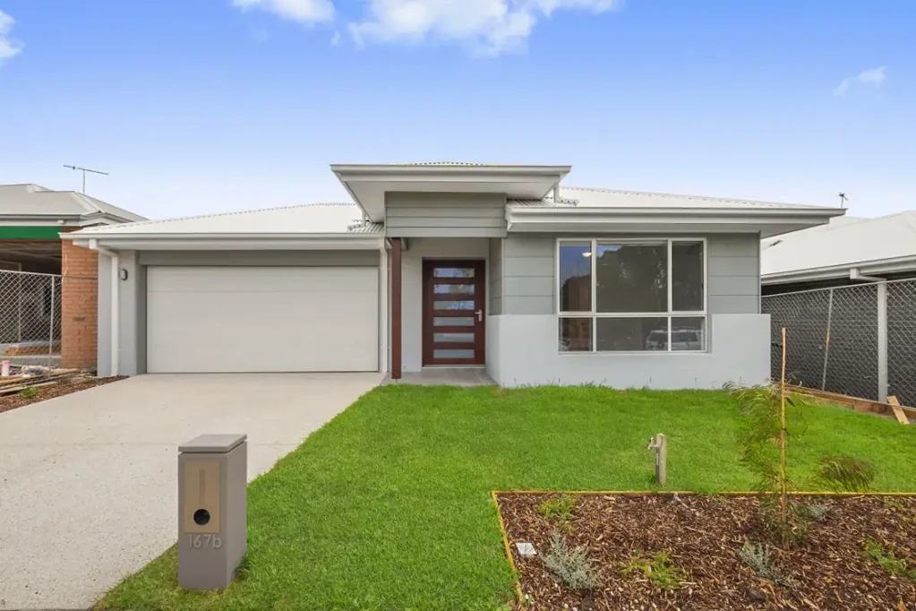 Stunning home with huge fully fenced garden