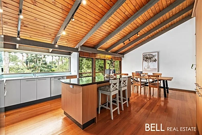 4 KITCHENER ROAD, TECOMA, 3 Kuwarto, 0 Banyo, House